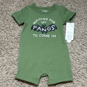 Cat & Jack Green Bodysuit with Bat Design NWT size 3-6 months